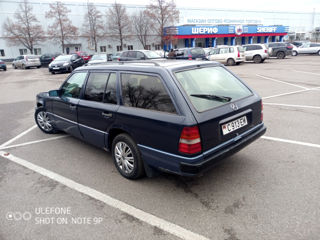 Mercedes Series (W124) foto 3