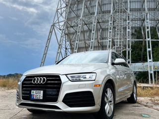 Audi Q3 foto 1