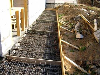 Plasa pentru beton in asortiment, plasa gard,eurogard,sirma ghimpata,stacheta metalica foto 3