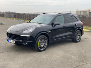 Porsche Cayenne foto 2