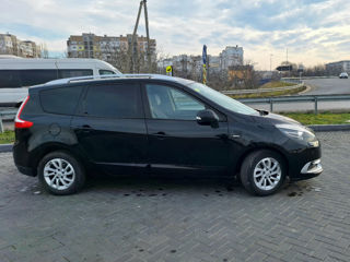 Renault Grand Scenic foto 6