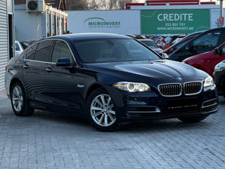 BMW 5 Series foto 5