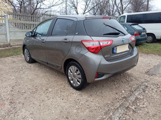 Toyota Yaris foto 5