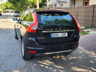 Volvo XC60 фото 4