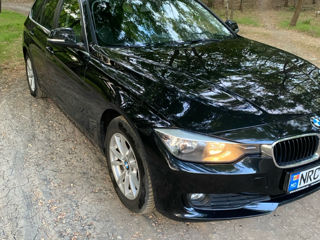 BMW 3 Series foto 2