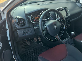 Renault Clio foto 6