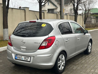 Opel Corsa foto 4