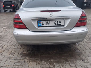 Mercedes E-Class foto 4