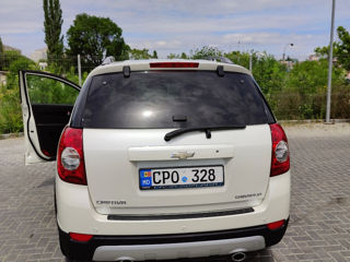 Chevrolet Captiva foto 2