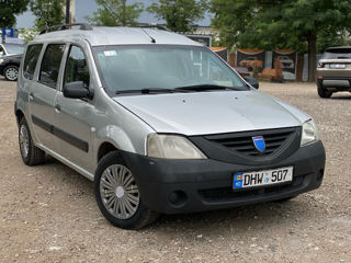 Dacia Logan foto 1