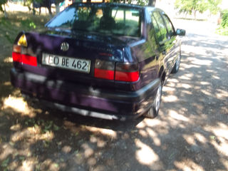 Volkswagen Vento foto 4