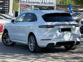 Porsche Cayenne foto 3