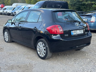 Toyota Auris foto 3