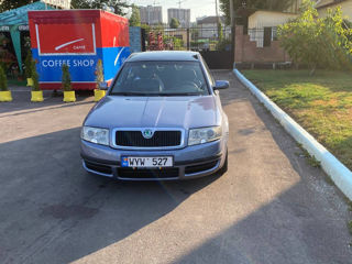 Skoda Superb foto 4