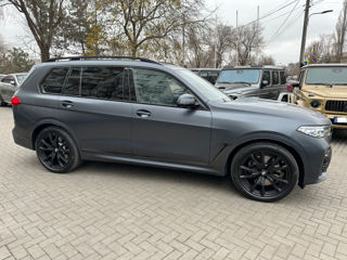 BMW X7 foto 7