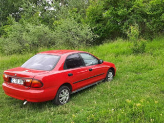 Mazda 323 foto 6