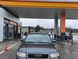 Audi A4 foto 2