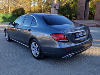 Mercedes E-Class foto 4