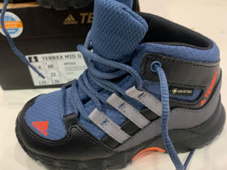 новая детская обувь Adidas Terrex mid GTX1 foto 3