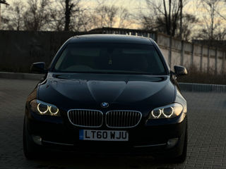 BMW 5 Series foto 2