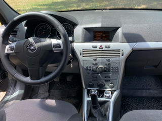 Opel Astra foto 4