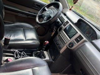 Nissan X-Trail foto 3