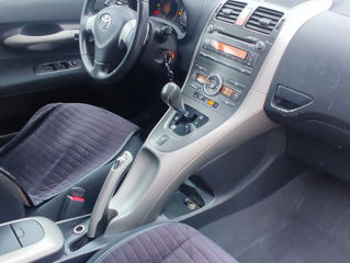 Toyota Auris foto 6