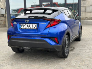 Toyota C-HR foto 3