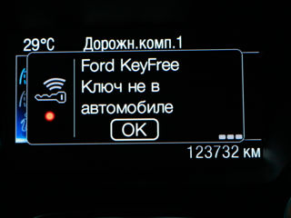 Ford Kuga foto 8