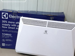 Обогреватель  Electrolux  960 lei