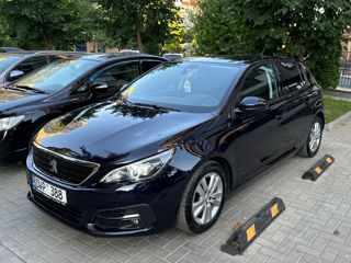 Peugeot 308 foto 1