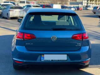 Volkswagen Golf foto 8