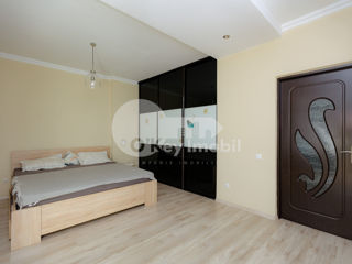 Apartament cu 2 camere, 75 m², Centru, Chișinău foto 6