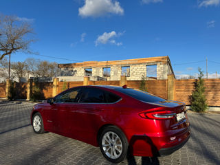 Ford Fusion foto 7