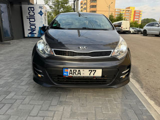 KIA Rio foto 1