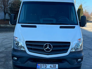 Mercedes Sprinter 319 foto 3