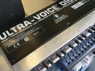 Preamp Ultra Voice VX2496 Behringher foto 3