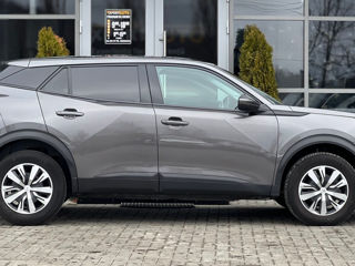 Peugeot 2008 foto 8