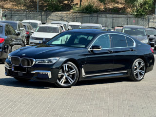 BMW 7 Series foto 3