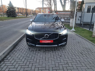 Volvo XC60 foto 2