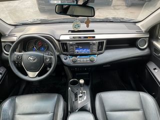 Toyota Rav 4 foto 9