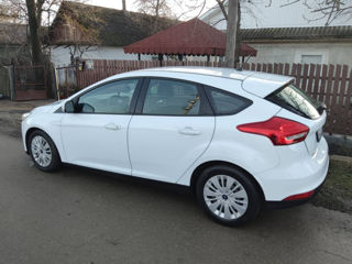 Ford Focus foto 2