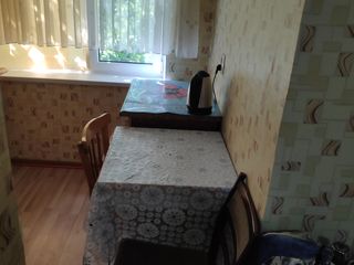 apartament cu 2 camere foto 5