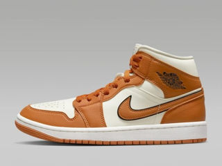 Nike Air Jordan 1 Mid-High / 100% Originale / 2999 - 5999 Lei foto 6