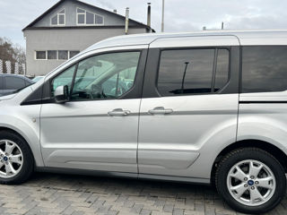 Ford Tourneo Connect foto 5