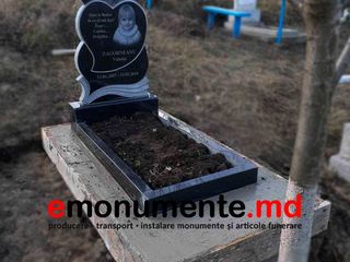 Monumente funerare din granit de la producător, cu garanție.Reducere 15% la pensionari! foto 10