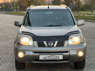 Nissan X-Trail foto 6