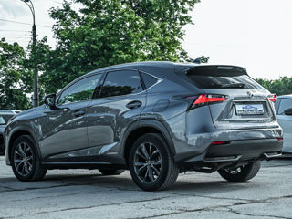 Lexus NX Series foto 2