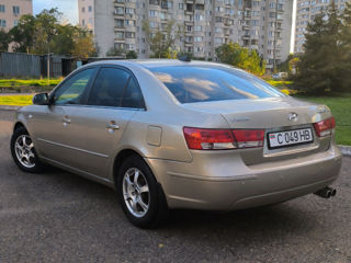 Hyundai Sonata foto 7