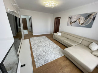 Apartament cu 4 camere, 98 m², Centru, Chișinău